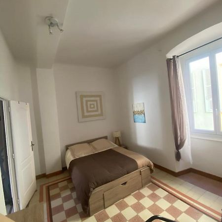 Appartement Climatise,Idealement Situe 100M Du Vieux Port. Bastia (Corsica) Exterior foto