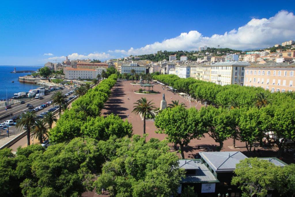 Appartement Climatise,Idealement Situe 100M Du Vieux Port. Bastia (Corsica) Exterior foto